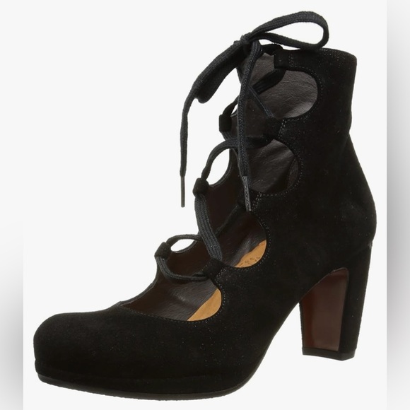 Chie Mihara Shoes - NWT Chie Mihara Black Suede Lace-Up Cutout Heeled Booties – EU 36.5